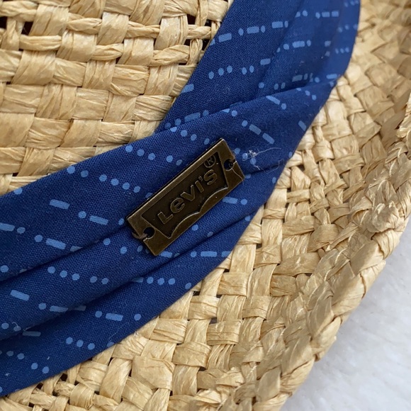 Levi’s | 100% Paper Straw Fedora Hat Natural with Blue Band & Metal Logo (S/M) - Picture 2 of 16